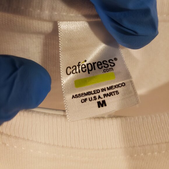 PROUD MOTHER OF AN EMT TSHIRT - WOMENS M - CAFEPRESS - RN# 119933 - Picture 3 of 6